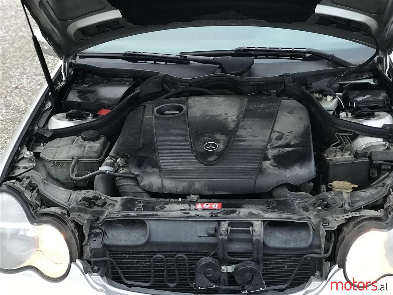 2004' Mercedes-Benz C 200 photo #5