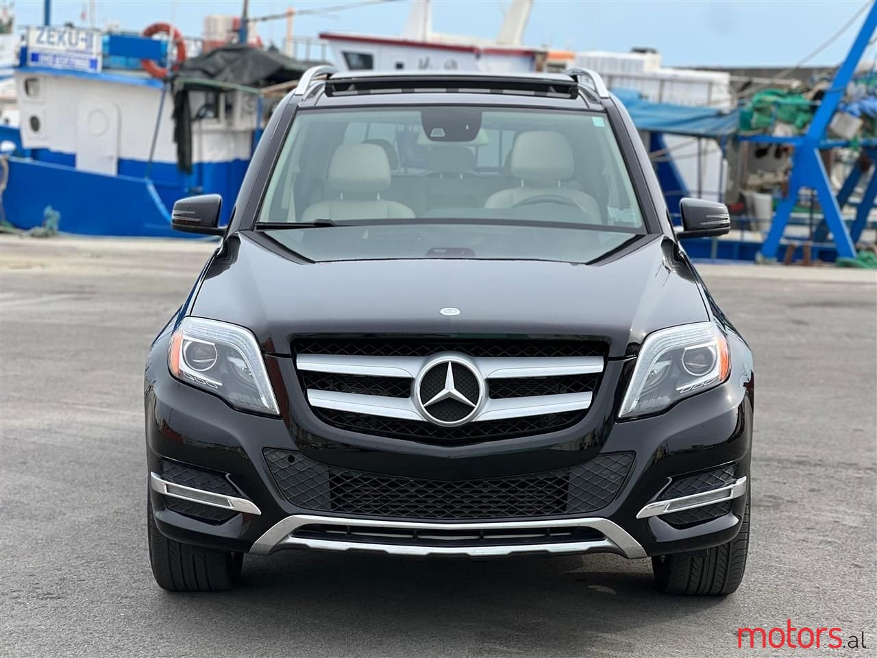 2014' Mercedes-Benz GLK 250 photo #1