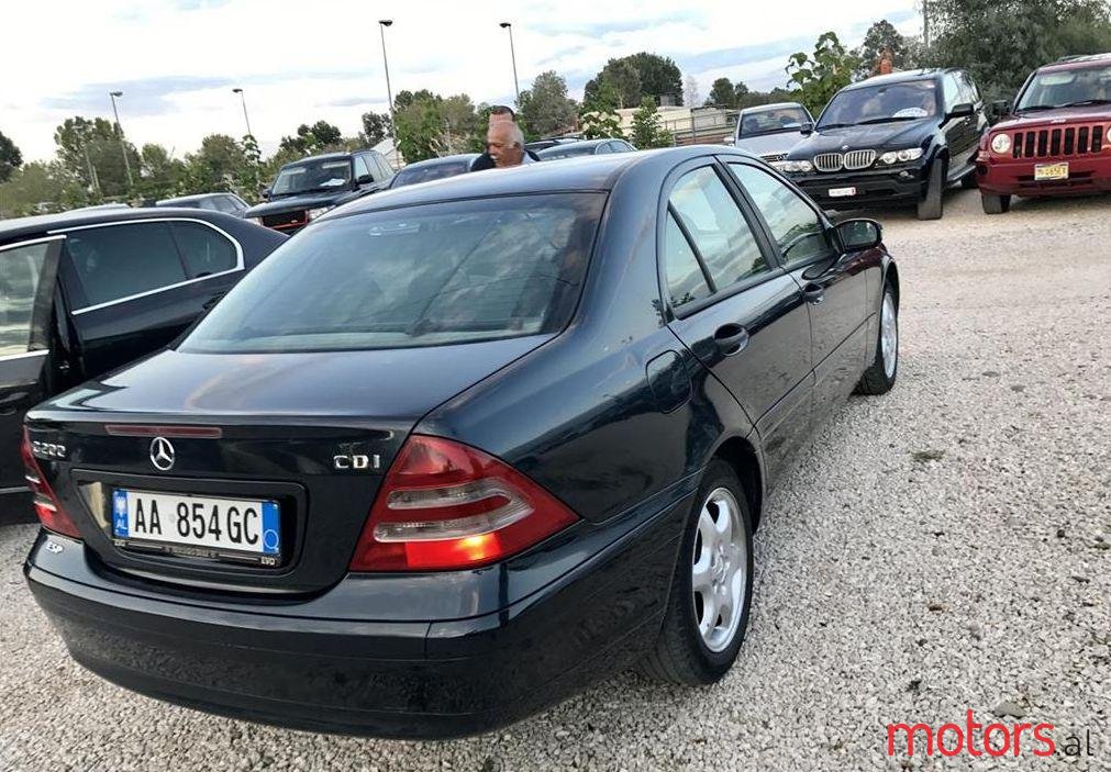 2001' Mercedes-Benz C 200 photo #2