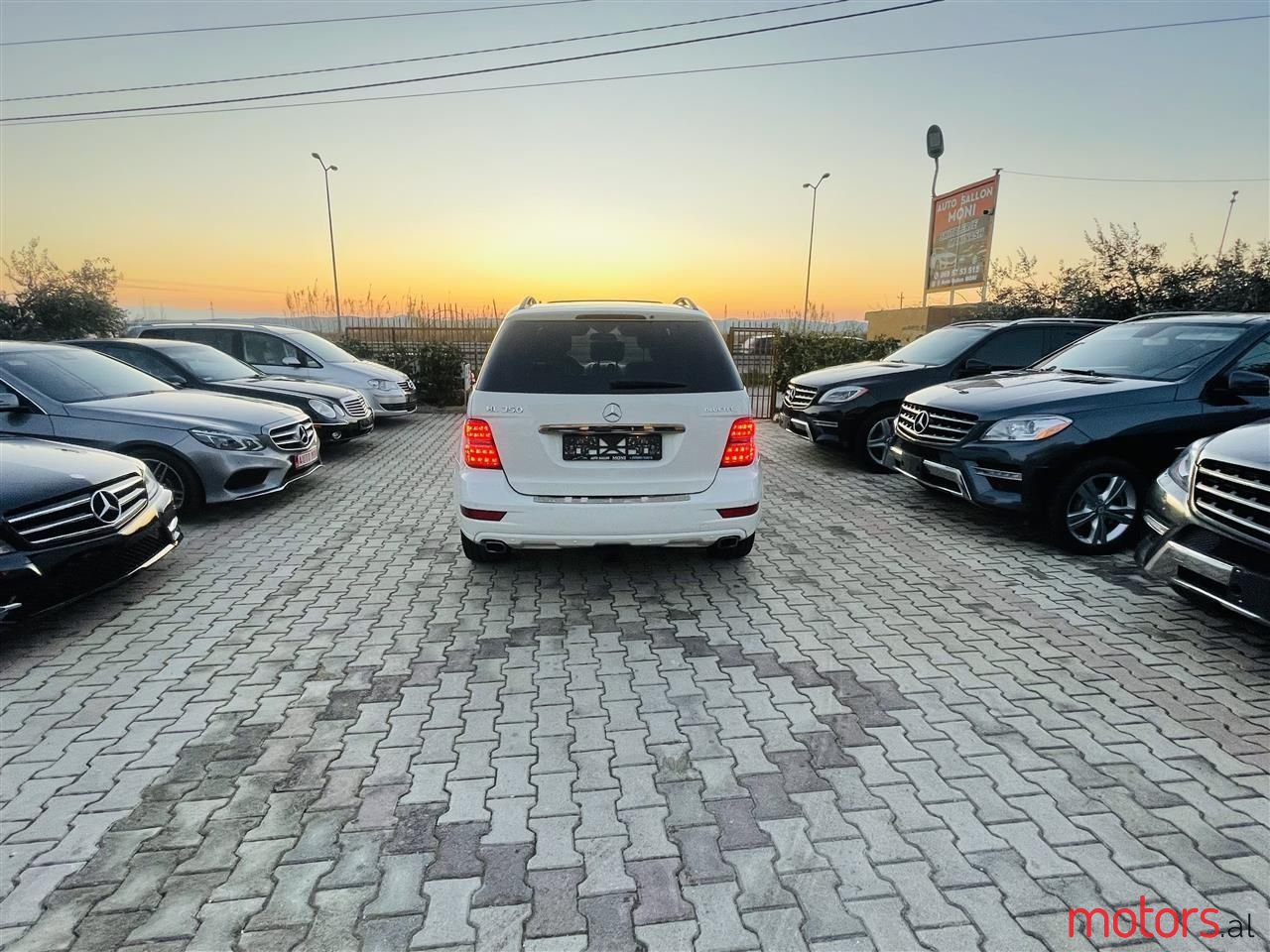 2010' Mercedes-Benz ML 350 photo #5