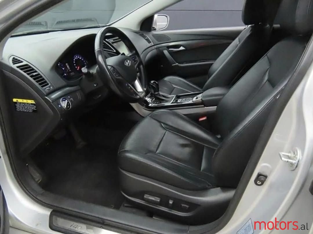 2013' Hyundai i40 photo #4