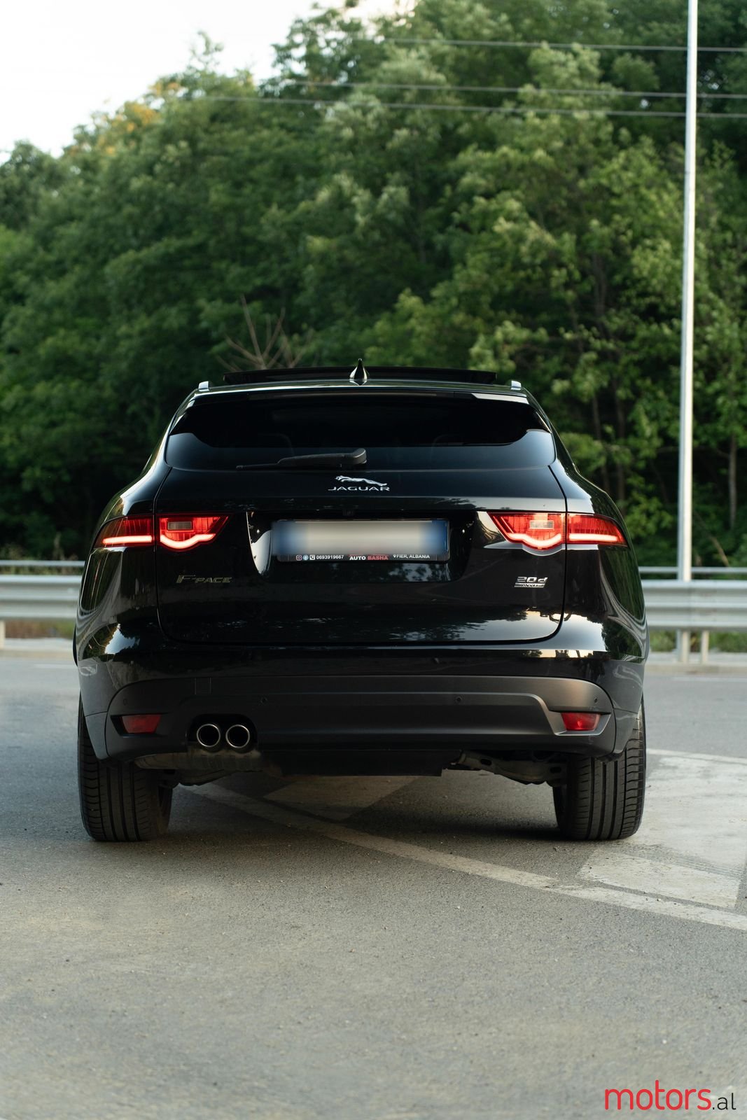 2018' Jaguar F-Pace photo #4