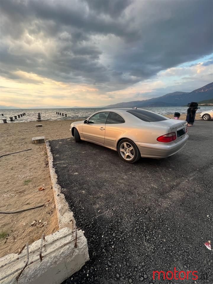 2000' Mercedes-Benz CLK 200 photo #2