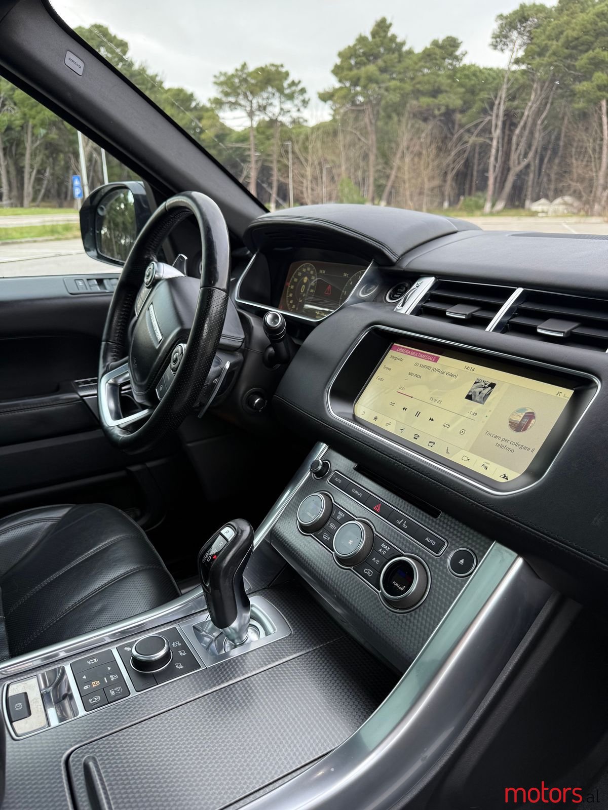 2017' Land Rover Range Rover Sport photo #6