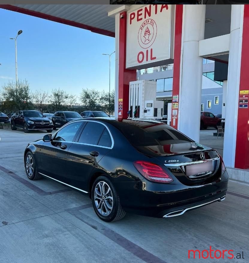 2018' Mercedes-Benz C 200 photo #4