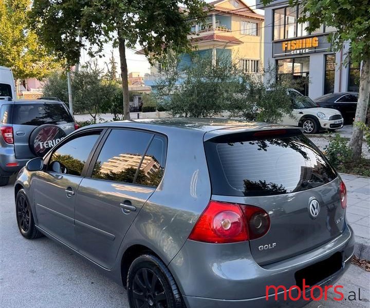 2006' Volkswagen Golf photo #5