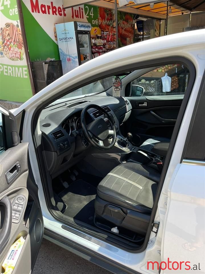 2009' Ford Kuga photo #5