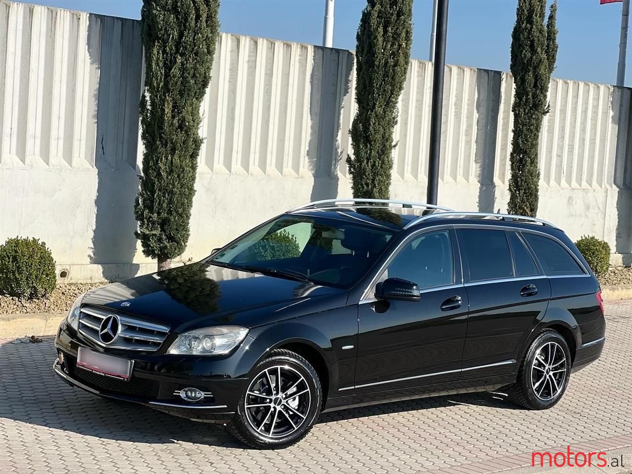 2009' Mercedes-Benz C 220 photo #1