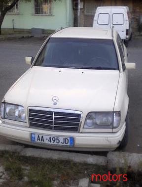 1994' Mercedes-Benz 200 photo #1