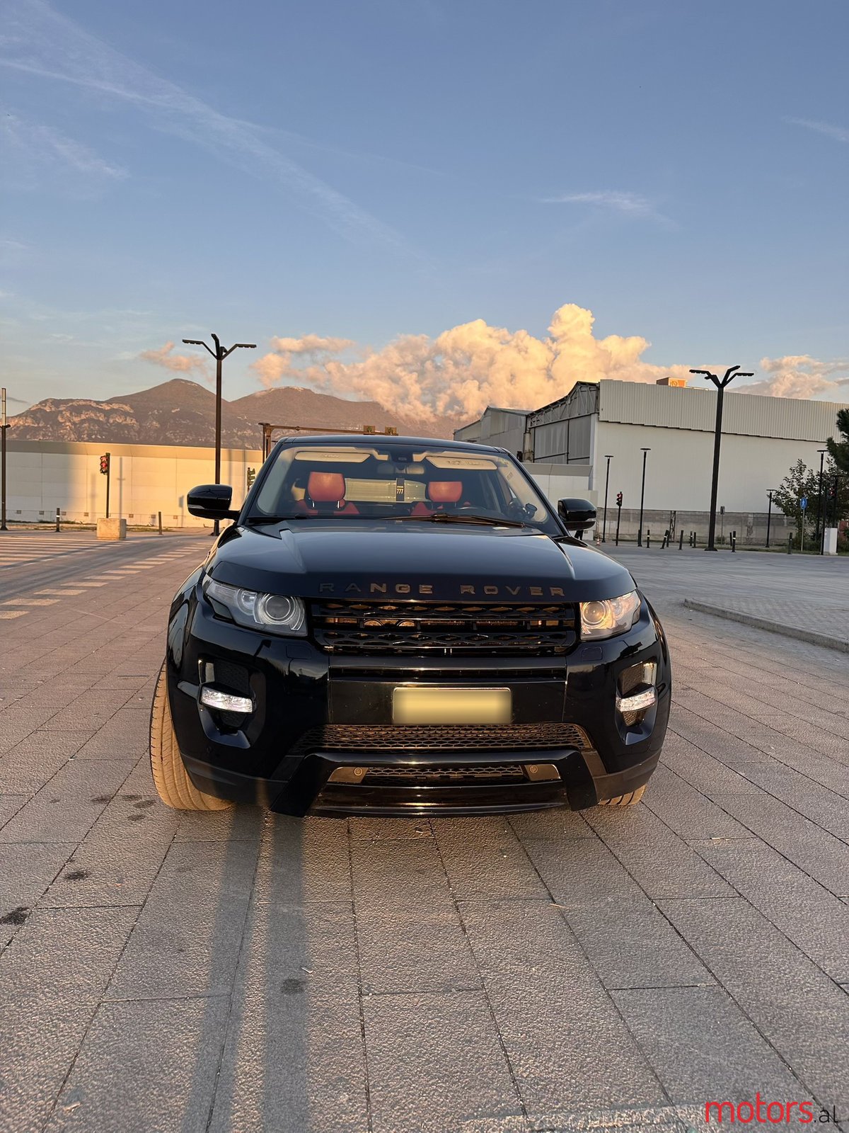 2011' Land Rover Range Rover Evoque photo #2