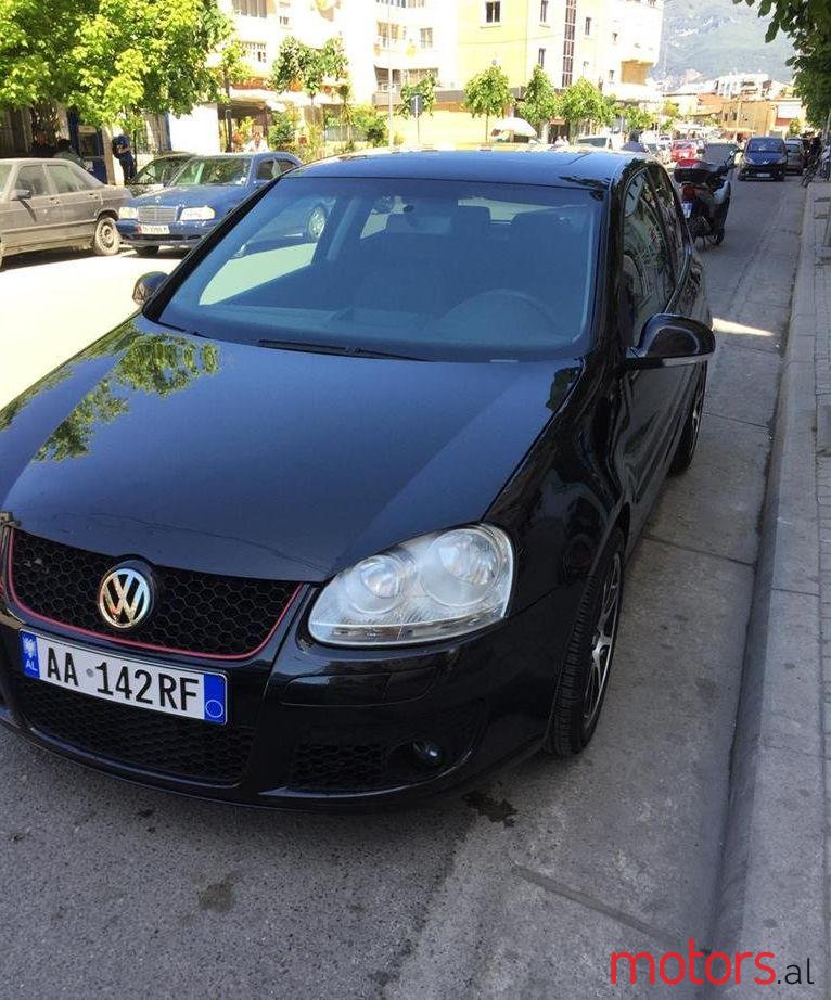 2005' Volkswagen Golf photo #1