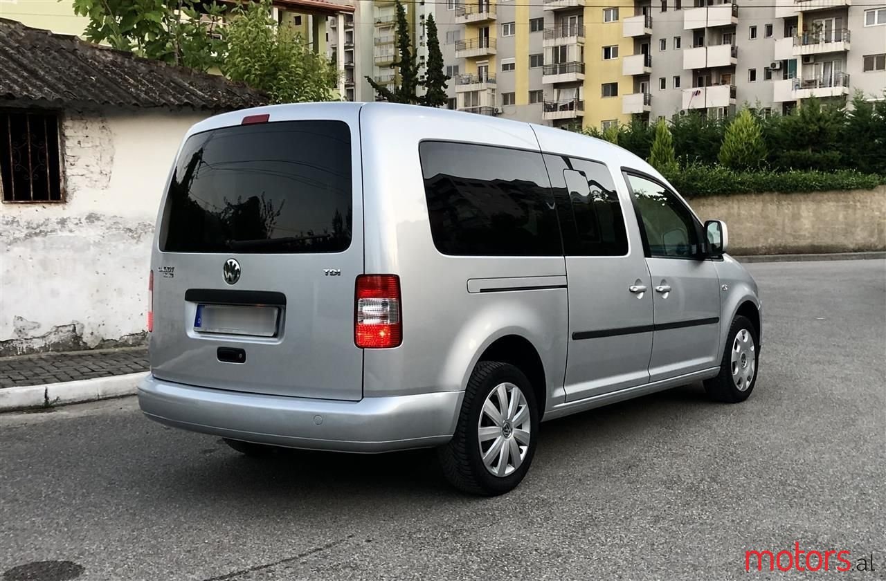 2009' Volkswagen Caddy photo #4