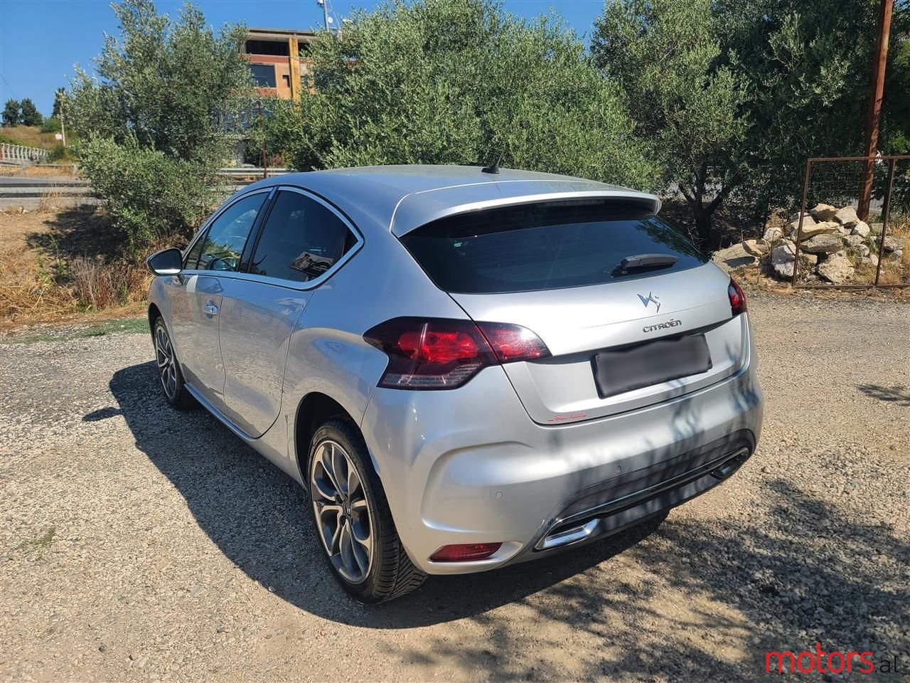 2012' Citroen DS4 photo #3