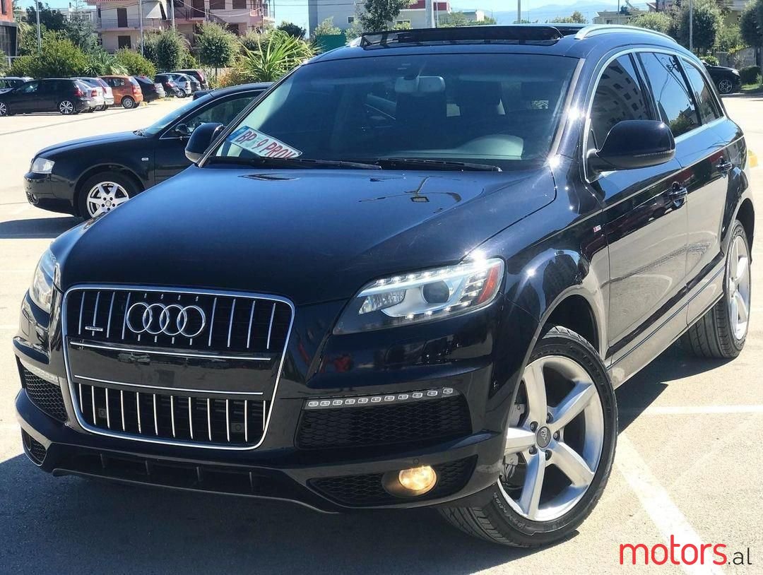 2012' Audi Q7 photo #1