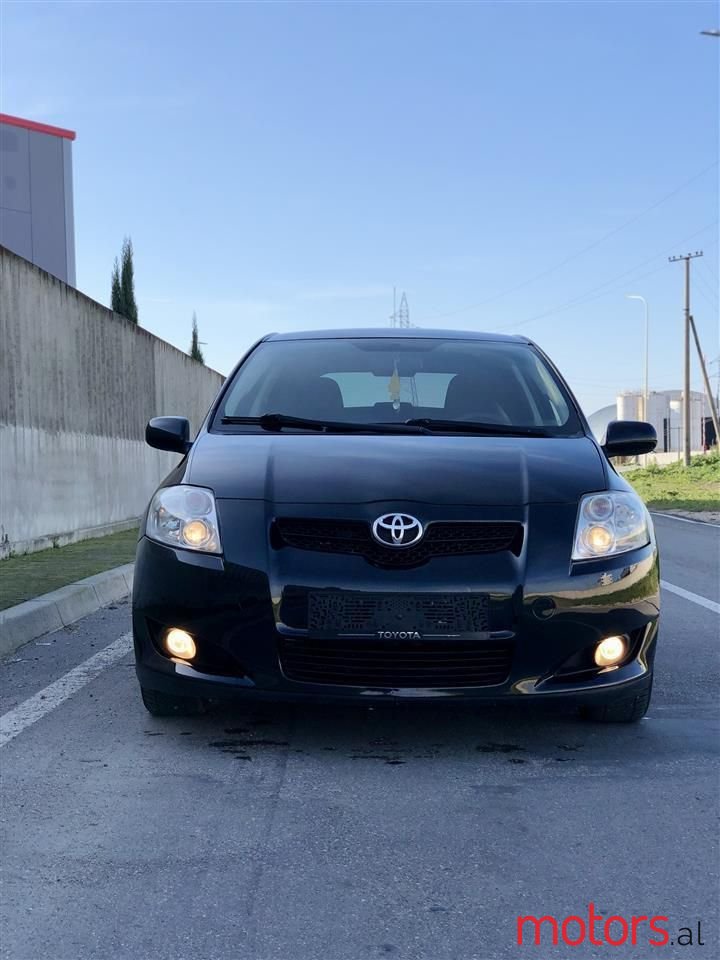 2007' Toyota Auris photo #4