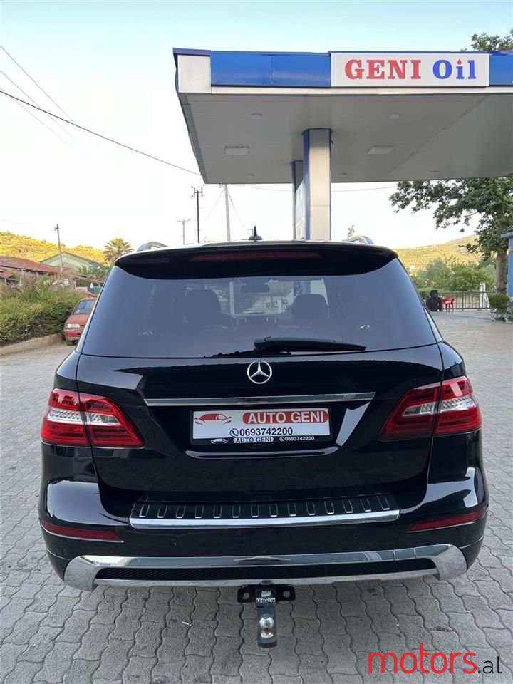 2012' Mercedes-Benz ML 350 photo #4