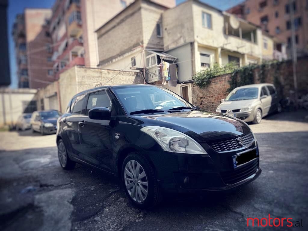 2011' Suzuki Swift photo #6