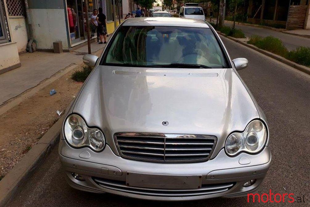 2005' Mercedes-Benz C 180 photo #2