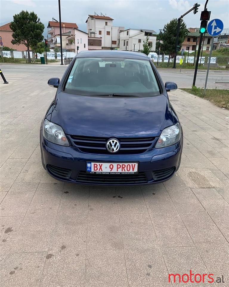 2007' Volkswagen Golf Plus photo #3