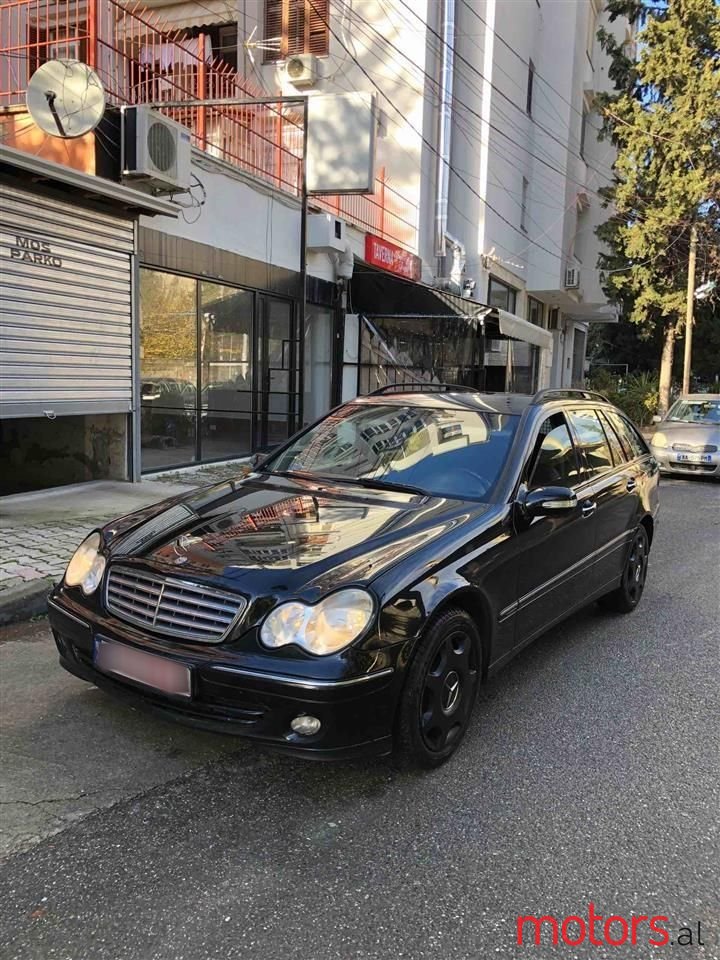 2006' Mercedes-Benz C 220 photo #1