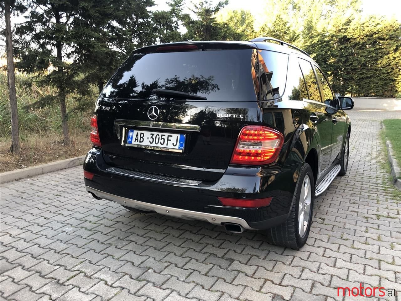 2010' Mercedes-Benz ML 350 photo #6