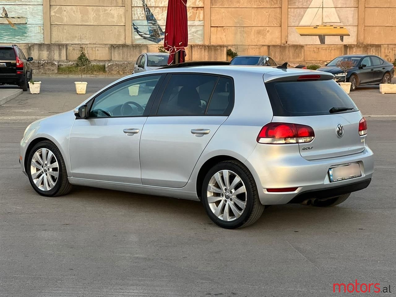 2012' Volkswagen Golf photo #4