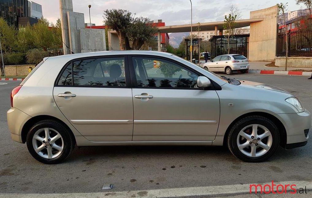 2007' Toyota Corolla photo #1