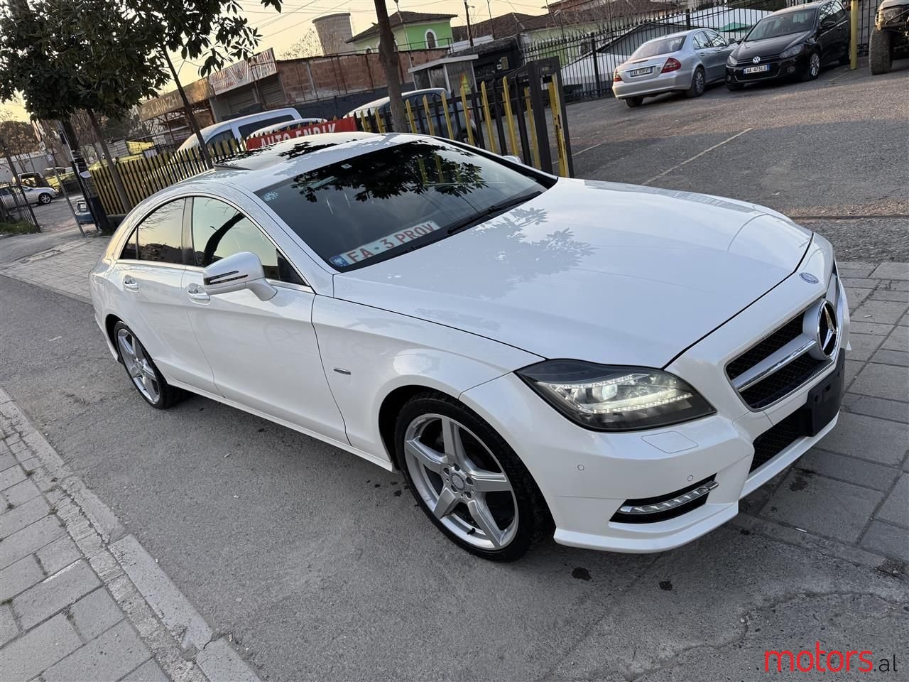 2011' Mercedes-Benz CLS 350 photo #5