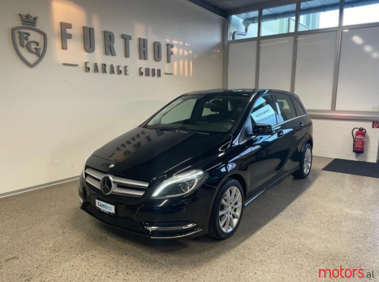 2015' Mercedes-Benz B 200 photo #1