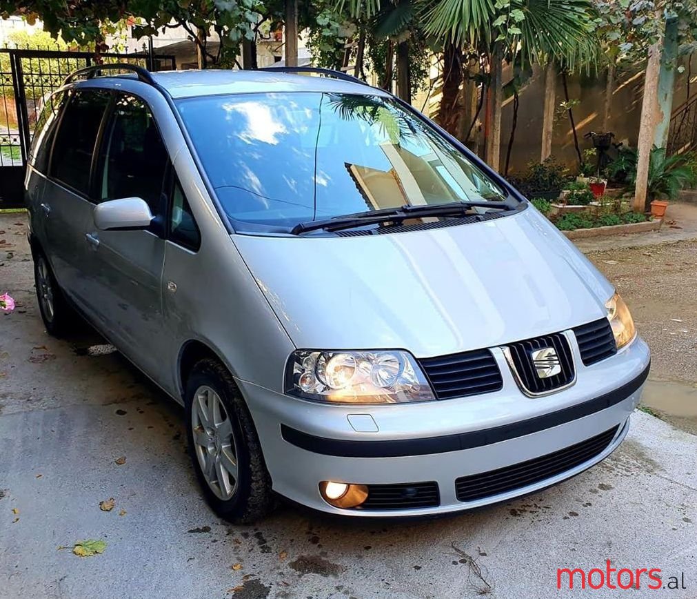 2004' SEAT Alhambra photo #1