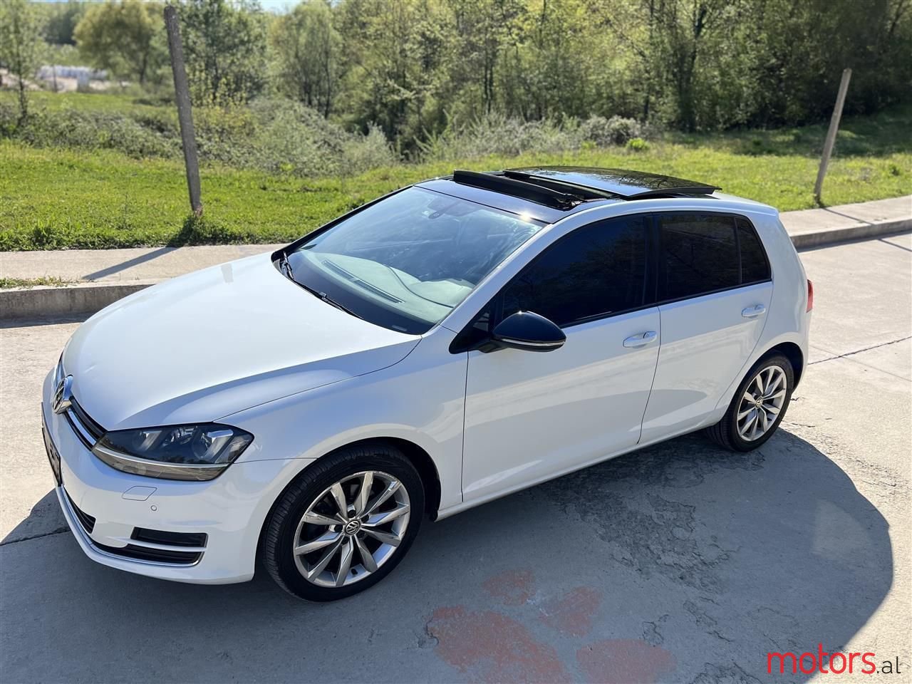 2014' Volkswagen Golf photo #6