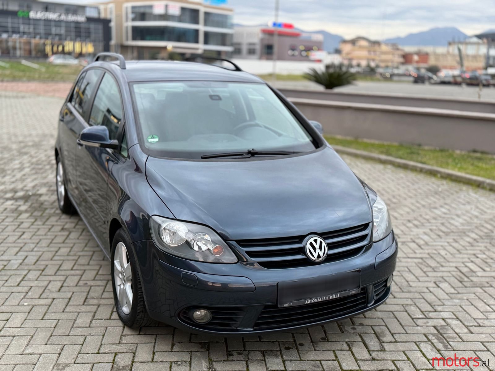 2008' Volkswagen Golf Plus photo #4