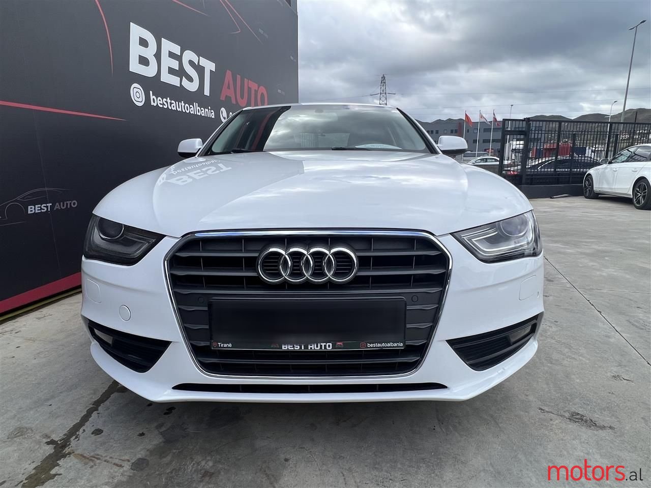 2013' Audi A4 photo #2