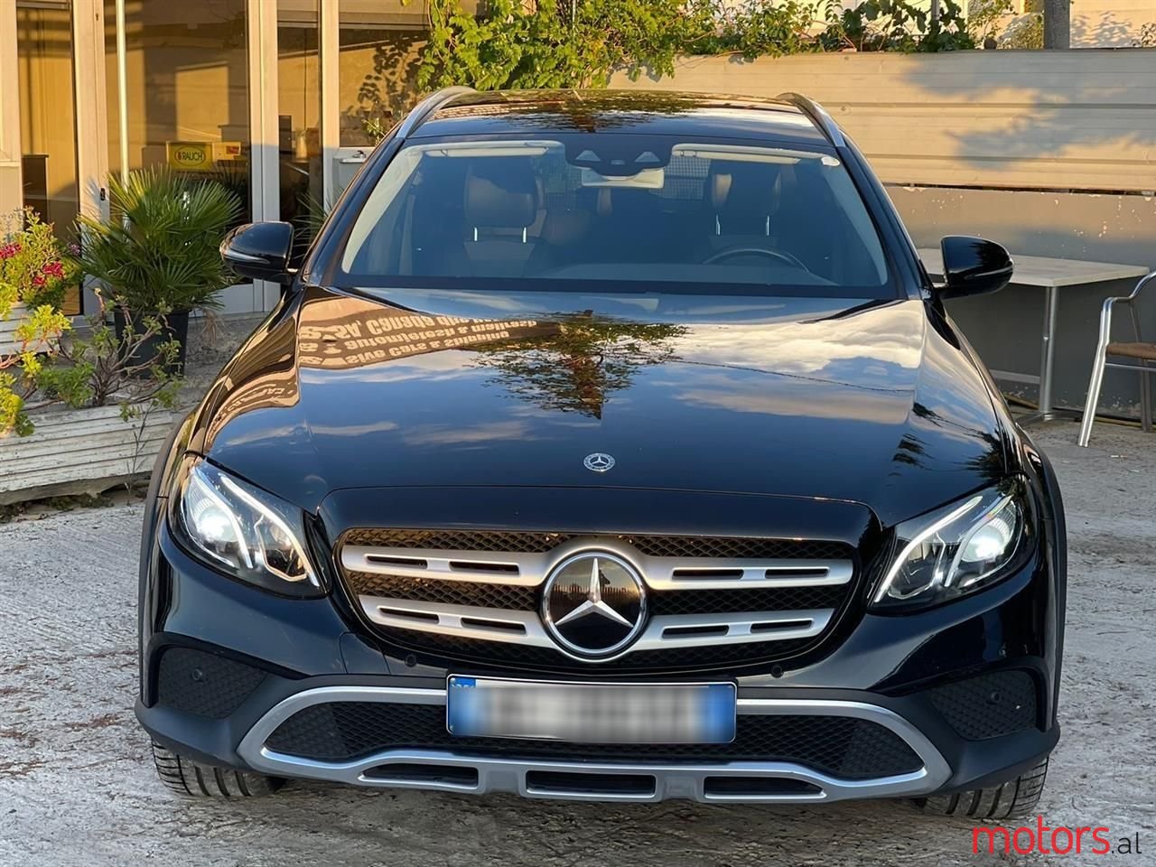 2018' Mercedes-Benz E 220 photo #2