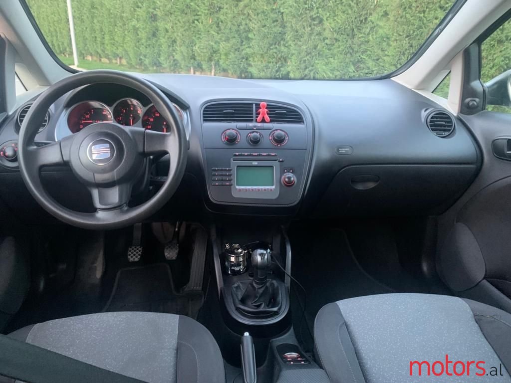 2006' SEAT Altea photo #5