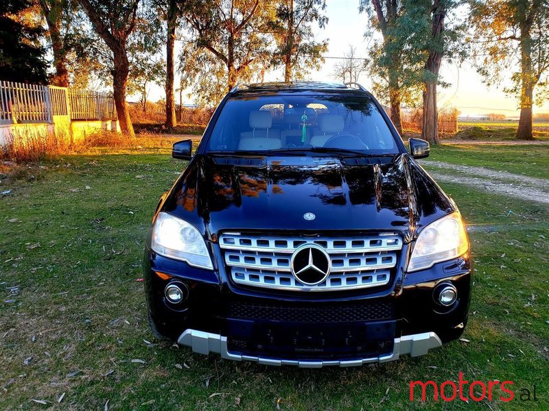 2012' Mercedes-Benz ML 350 photo #1