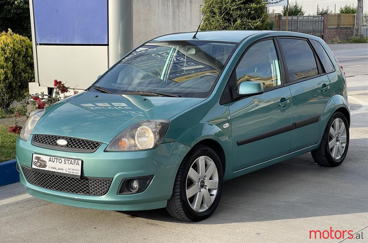 2007' Ford Fiesta photo #1