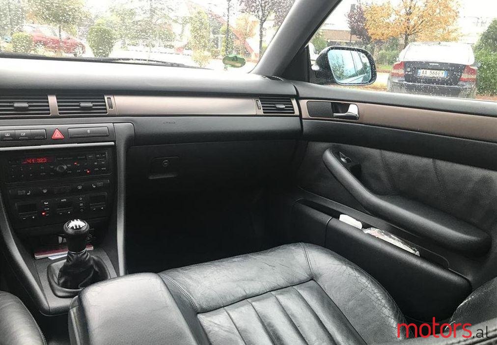 2001' Audi A6 photo #3