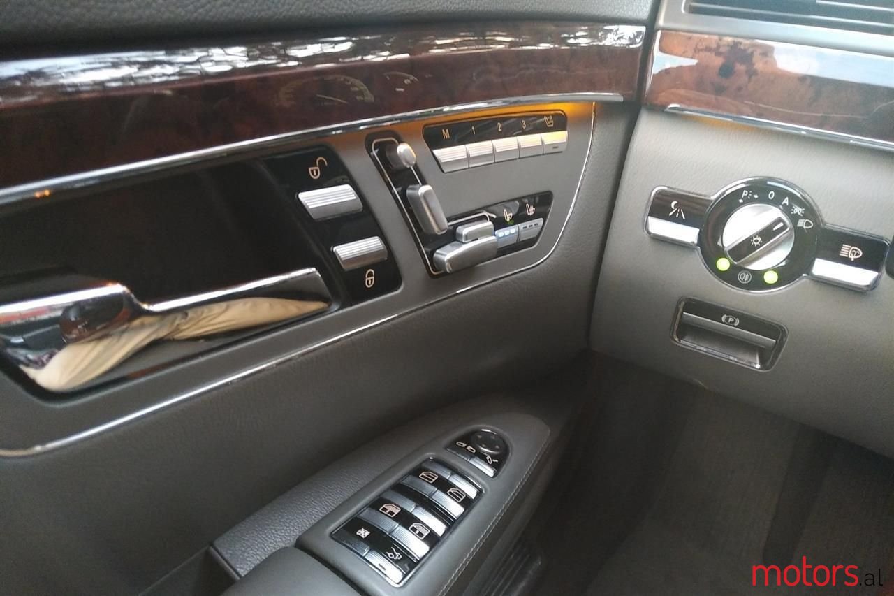 2007' Mercedes-Benz S 320 photo #6