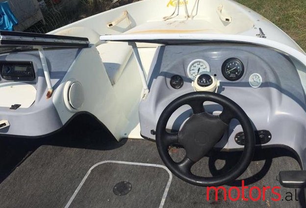 2010' Yamaha photo #2