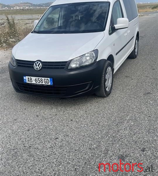 2014' Volkswagen Caddy photo #6