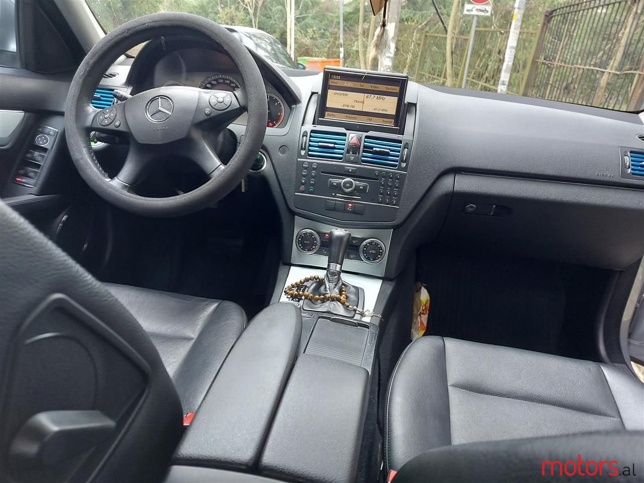 2008' Mercedes-Benz 220 photo #5