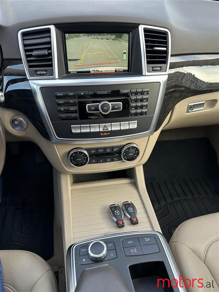 2013' Mercedes-Benz ML 350 photo #6