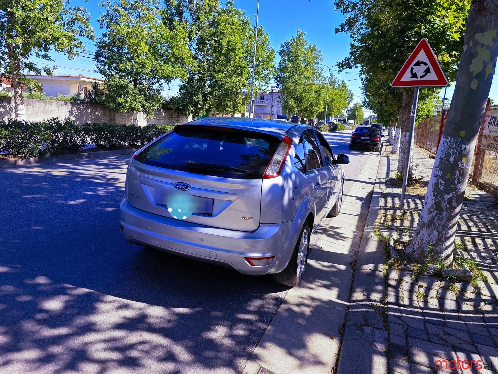 2009' Ford Focus photo #3