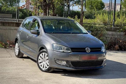 2010' Volkswagen Polo