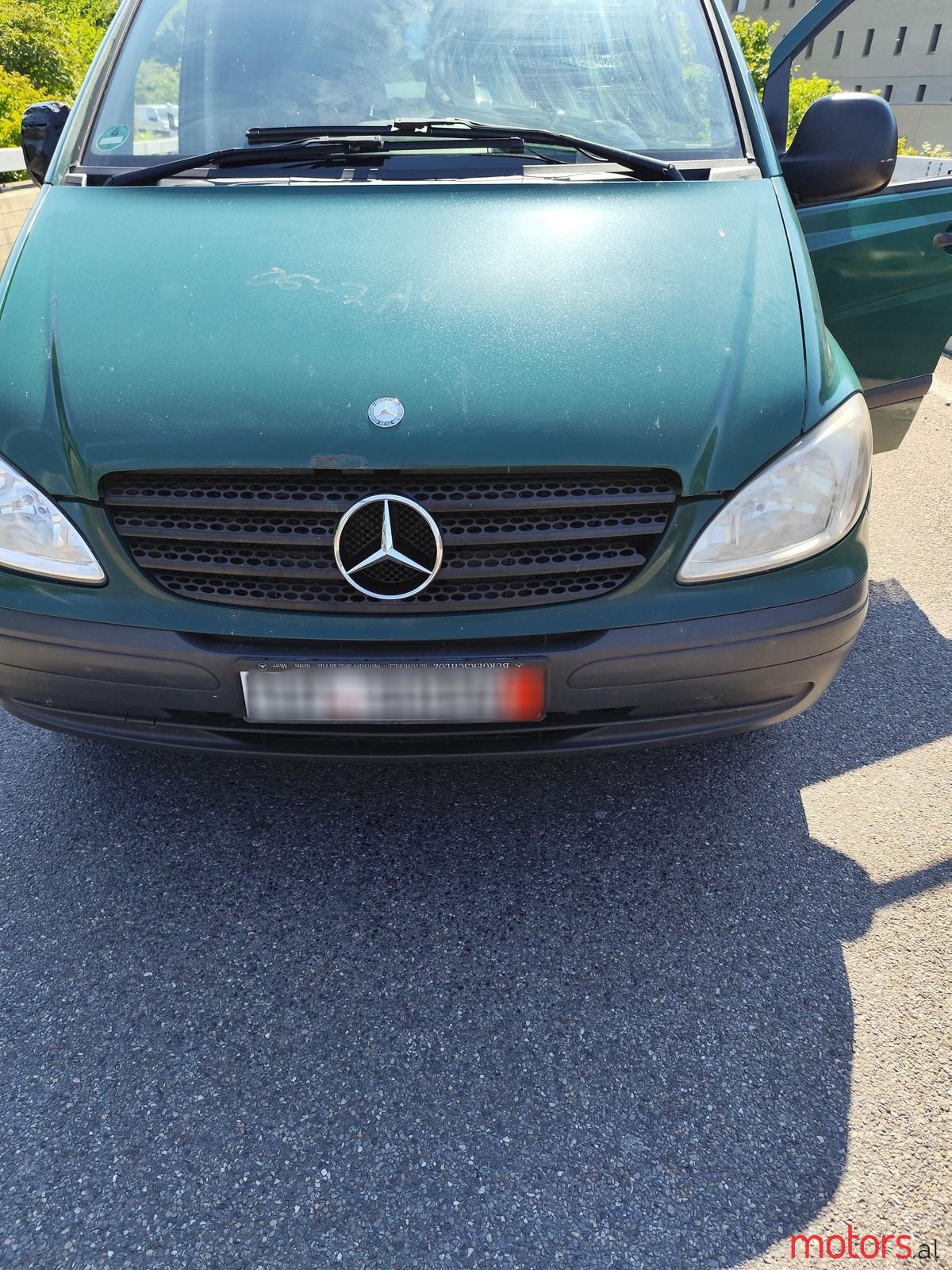2008' Mercedes-Benz Viano photo #2