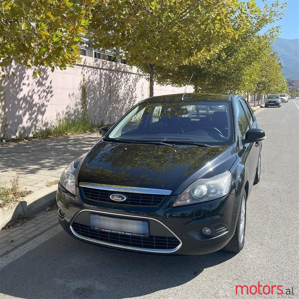 2008' Ford Focus photo #3