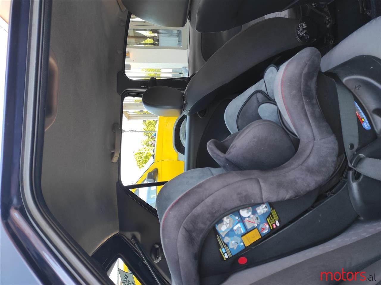 2000' Ford Fiesta photo #4