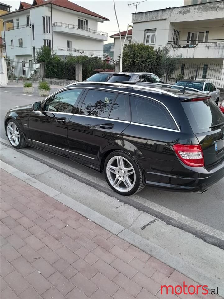 2008' Mercedes-Benz C 220 photo #3