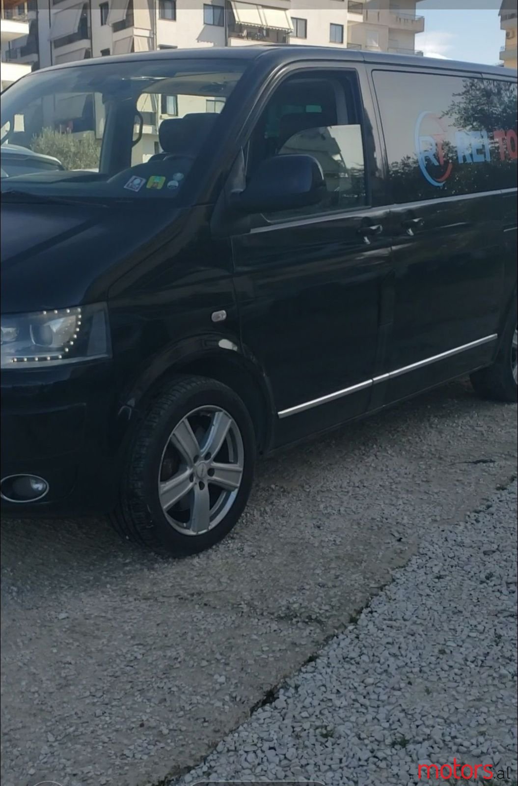 2012' Volkswagen T5 Transporter photo #2